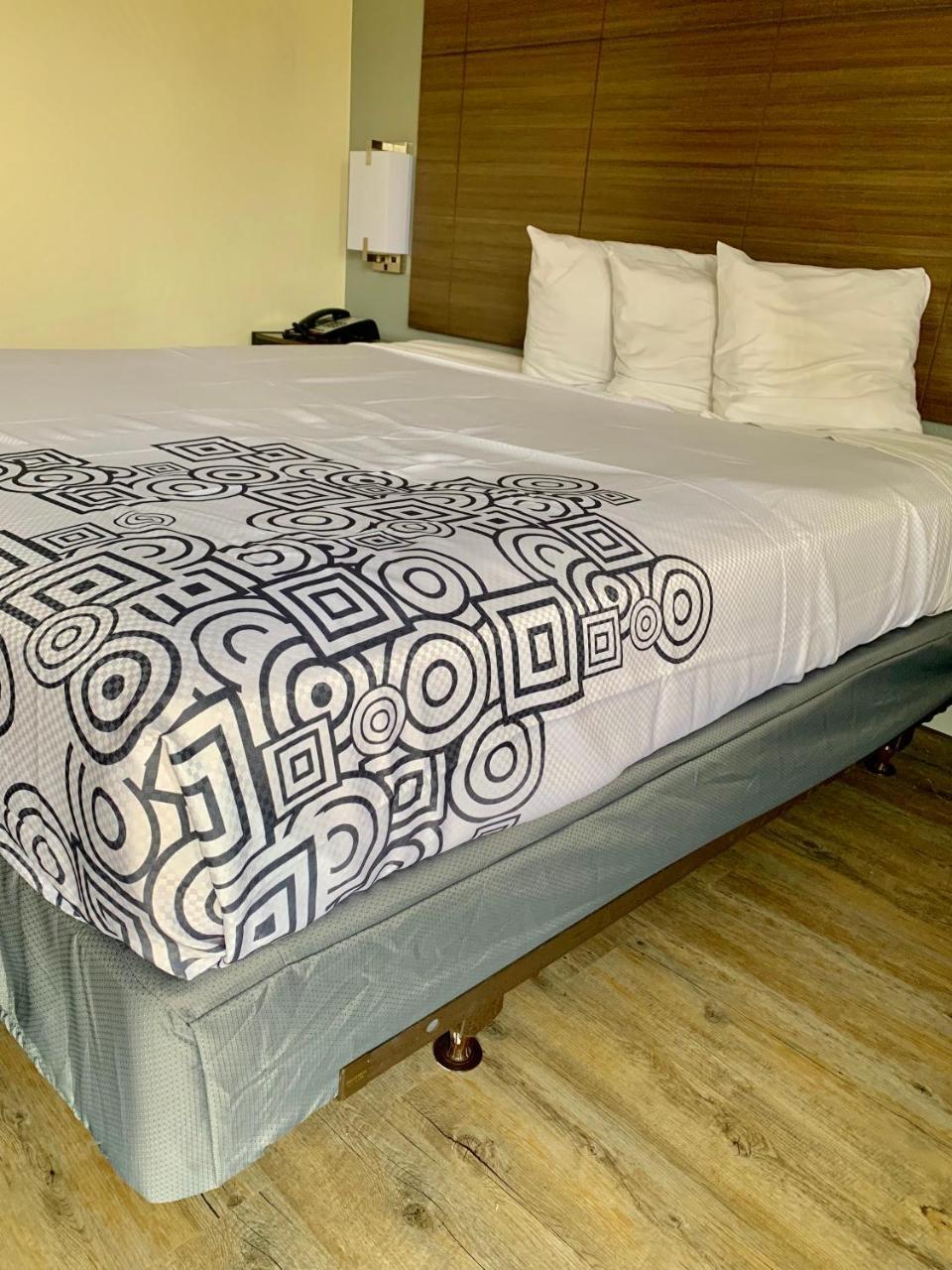 Dallas Love Field Inn Ngoại thất bức ảnh